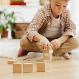 Jouets à encastrement / empilables / boîte à forme